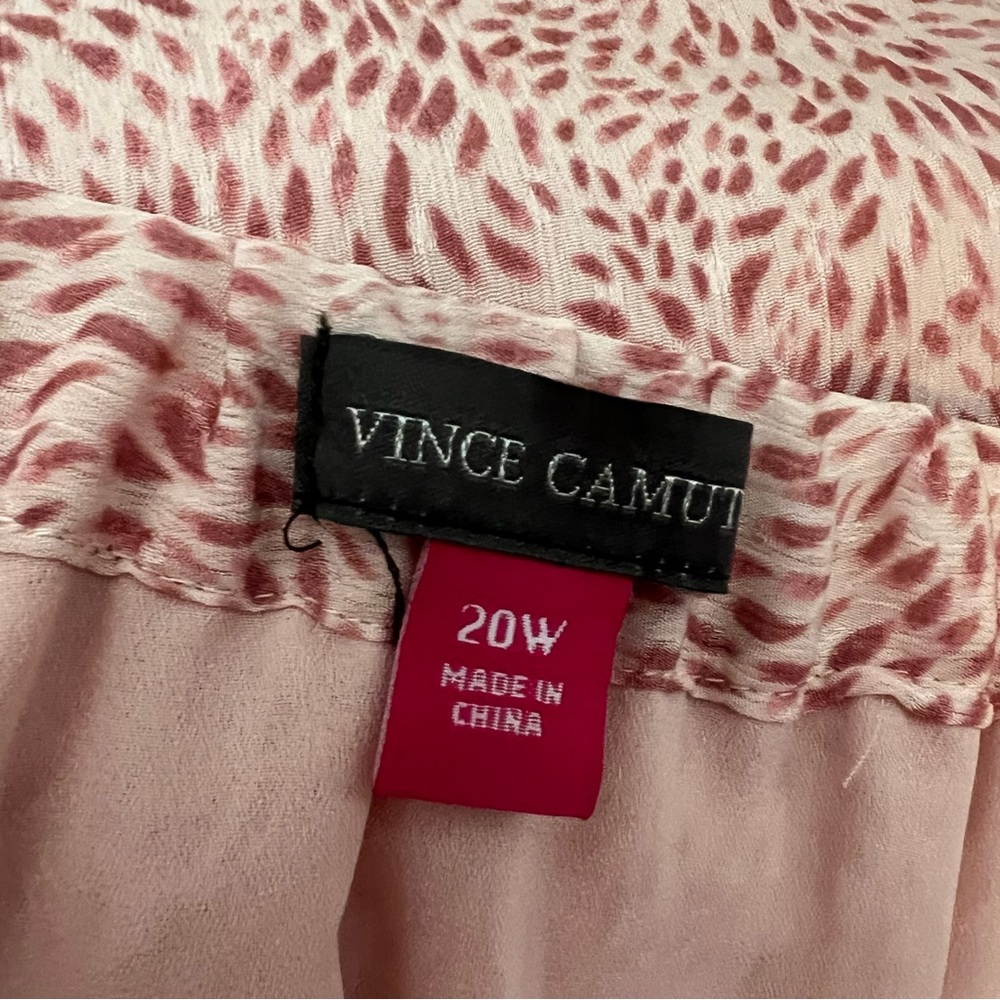 NWT Vince Camuto Plus Size Swirling Dot Print Crossover‎ Midi Pink Skirt Sz 20W - Picture 4 of 5